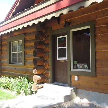 Historic Tamarack Lodge Hungry Horse Extérieur photo