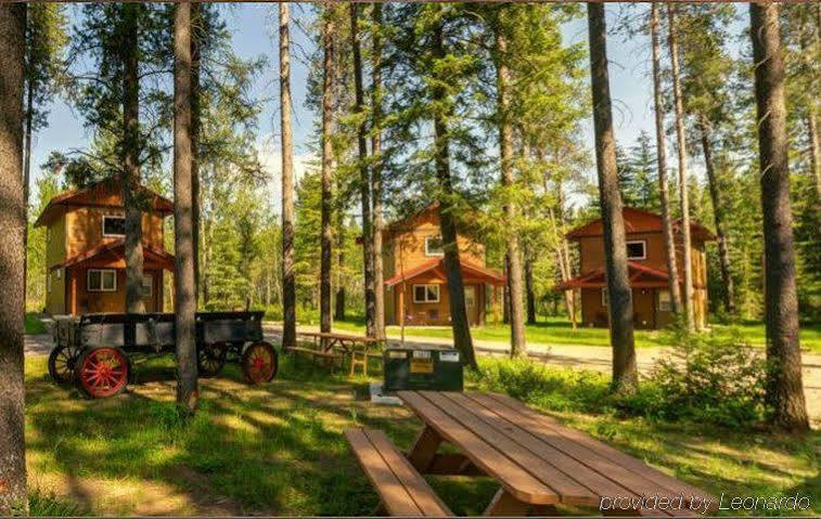 Historic Tamarack Lodge Hungry Horse Extérieur photo