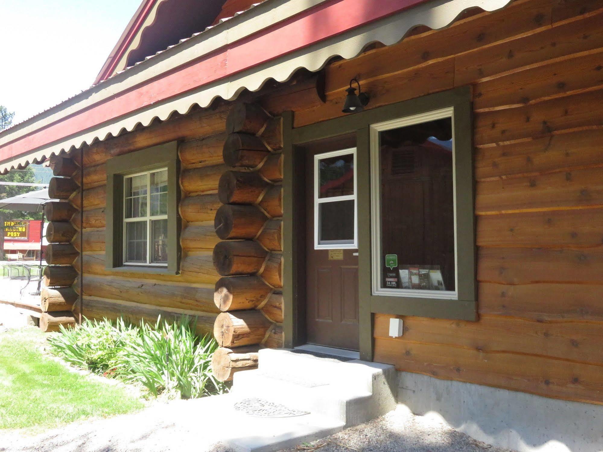 Historic Tamarack Lodge Hungry Horse Extérieur photo